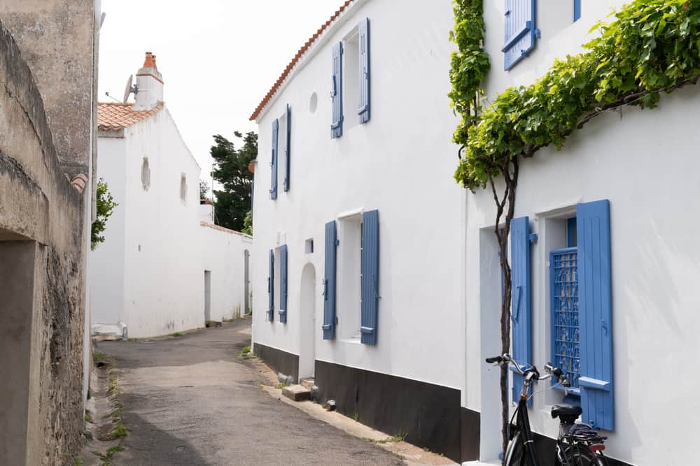 Vue sur une ruelle de noirmoutier