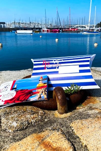 Coffret iles precieuse sur le port de la trinite sur mer